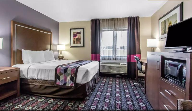 Holiday Inn Express & Suites Tulsa East - Catoosa By Ihg Экстерьер фото
